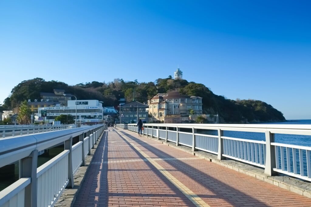 片瀬江ノ島駅の弁天橋